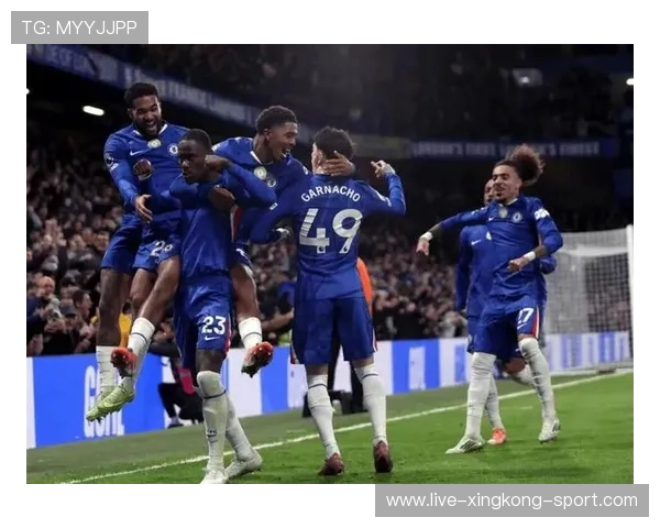 战术执行强度惊人,切尔西利用高位压迫形成连续射门 战术执行强度惊人,切尔西利用高位压迫形成连续射门